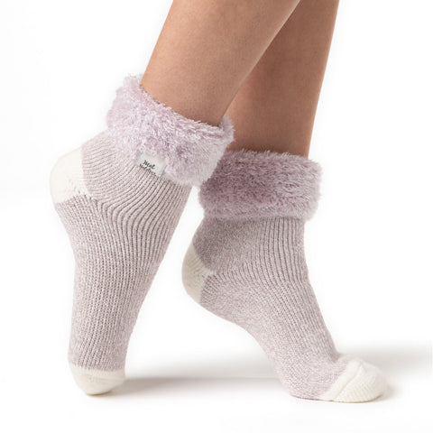 Calcetines de dormir originales para mujer con parte superior de plumas - Malva y crema