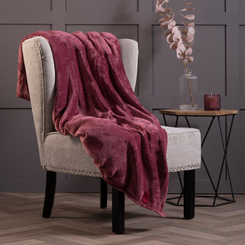 Luxury Fleece Thermal Blanket/Throw - Cherry